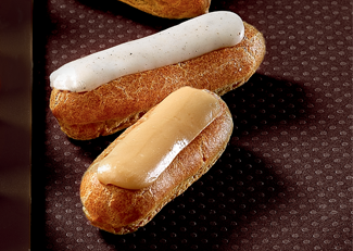 32 French Mini Éclairs Pâtissiers