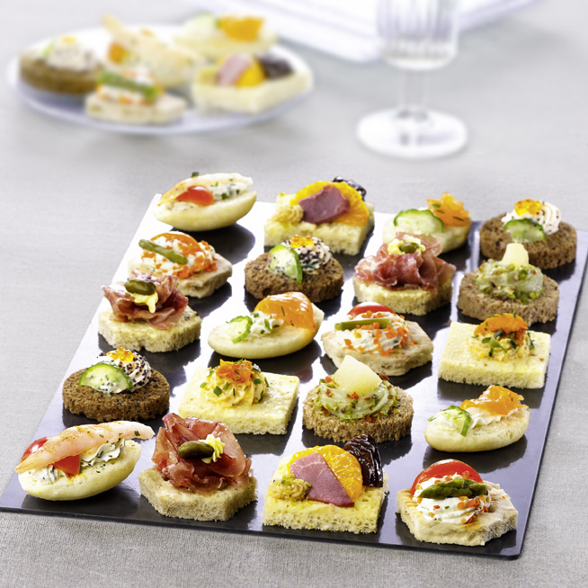 48 Traditional Chicago Canapés